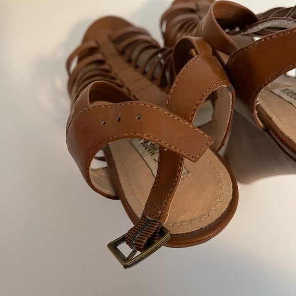 Steve Madden Glendael Caged Heel - Picture 9 of 11